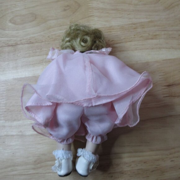 Marie Osmond Tiny Tot Porcelain 8" Sitting Doll Vintage 2000 - Picture 7 of 8